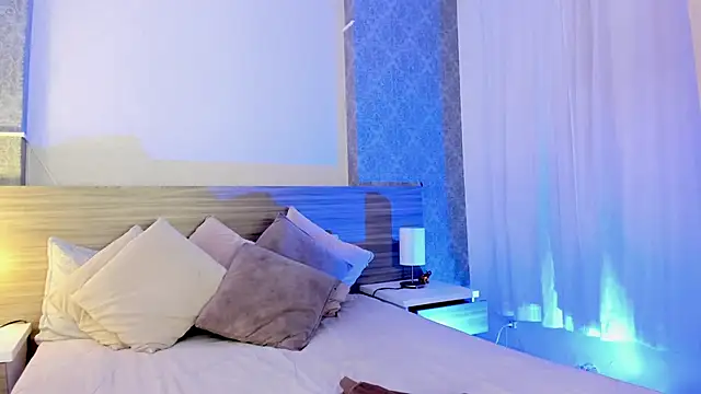 Mistyca online show from 11-04-25, 10:36