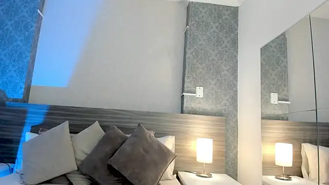 Snapshot of Mistyca chatting on 07-15-26, 11:48 Mistyca online show from 07-15-26, 11:48