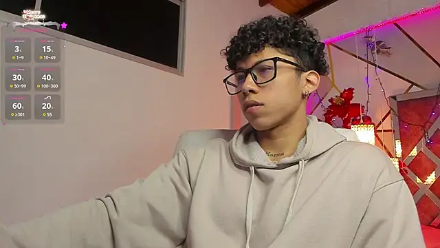 AkazaBoy  online show from 12-28-24, 05:23