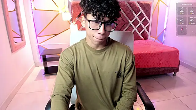 AkazaBoy  online show from 01-25-25, 04:13