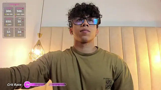 Snapshot of AkazaBoy_ chatting on 11-15-25, 04:32 AkazaBoy online show from 11-15-25, 04:32