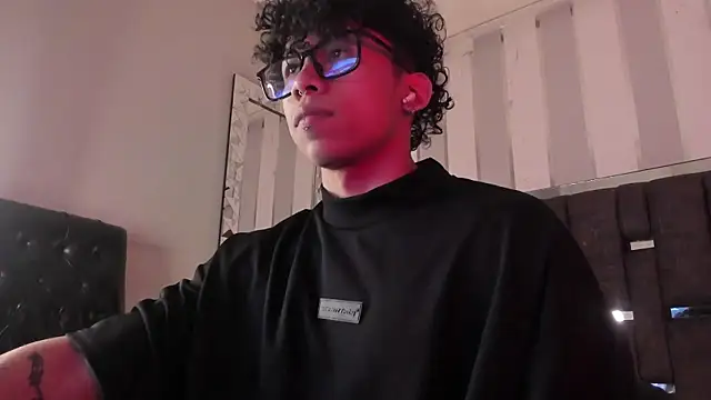 AkazaBoy  online show from 03-23-26, 05:00