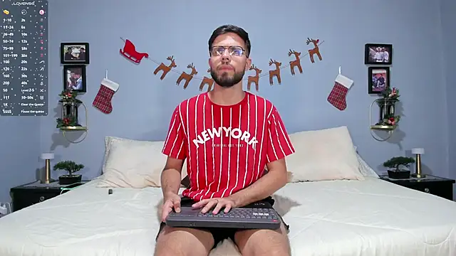 Snapshot of ETHAN_ADAM chatting on 12-14-24, 12:44 ETHAN ADAM online show from 12-14-24, 12:44