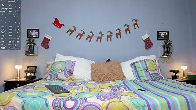 Snapshot of ETHAN_ADAM chatting on 12-28-24, 12:26 ETHAN ADAM online show from 12-28-24, 12:26