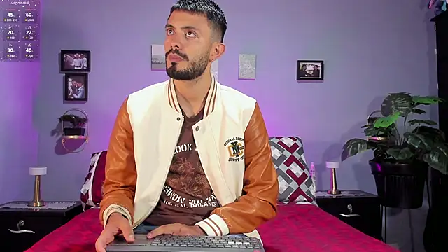 Snapshot of ETHAN_ADAM chatting on 02-04-25, 09:20 ETHAN ADAM online show from 02-04-25, 09:20