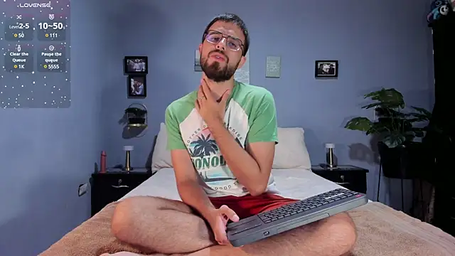 Snapshot of ETHAN_ADAM chatting on 02-18-25, 11:52 ETHAN ADAM online show from 02-18-25, 11:52