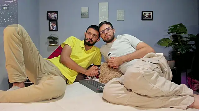 Snapshot of ETHAN_ADAM chatting on 03-21-25, 01:45 ETHAN ADAM online show from 03-21-25, 01:45