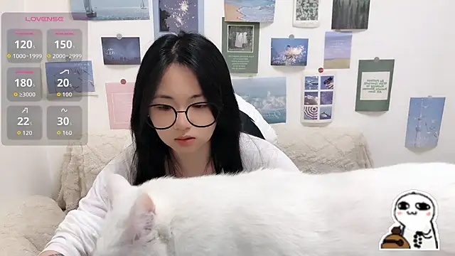 LiLiYbaby online show from 03-17-26, 06:39