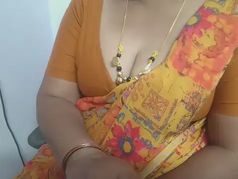 Snapshot of Swathi_sexy chatting on 12-19-25, 05:20 Swathi sexy online show from 12-19-25, 05:20