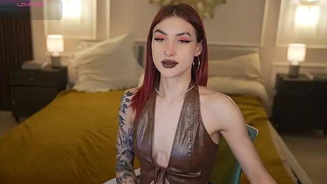 Magnetic Mia  online show from 03-28-26, 12:32