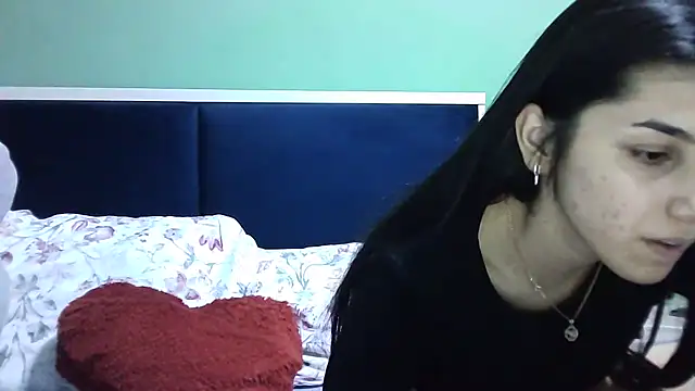 Ahotkittyxxx online show from 12-15-24, 03:53