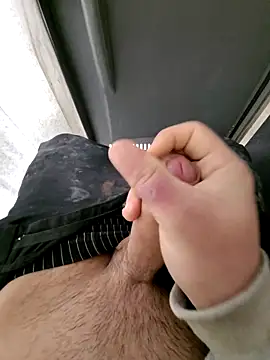 Snapshot of omarito100 chatting on 12-16-25, 09:25 omarito100 online show from 12-16-25, 09:25