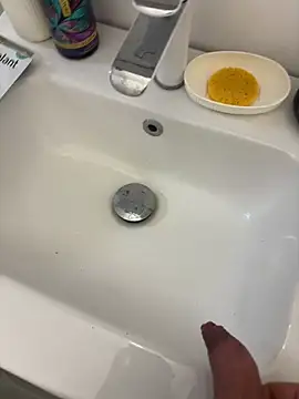 daubine46 online show from 04-22-26, 05:21