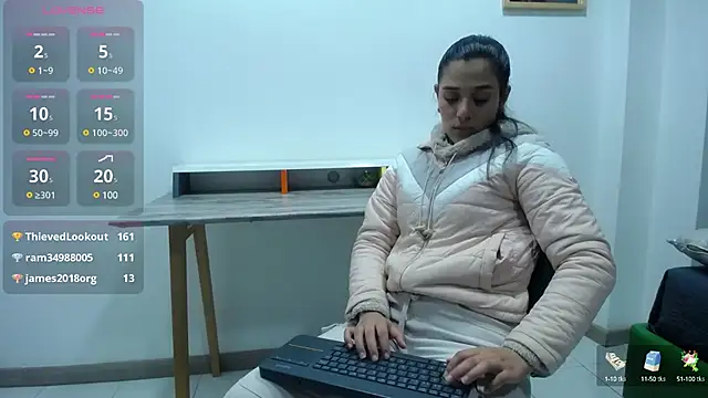 Snapshot of floriamANDjazmin chatting on 01-18-25, 11:22 floriamANDjazmin online show from 01-18-25, 11:22