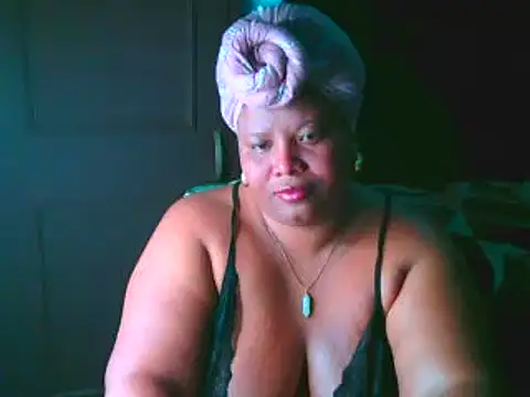 Snapshot of Leidy_quin chatting on 12-19-24, 12:24 Leidy quin online show from 12-19-24, 12:24