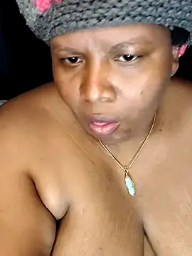 Snapshot of Leidy_quin chatting on 12-29-24, 09:28 Leidy quin online show from 12-29-24, 09:28