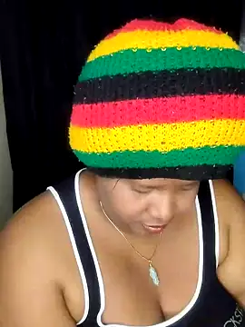 Snapshot of Leidy_quin chatting on 02-02-25, 09:08 Leidy quin online show from 02-02-25, 09:08