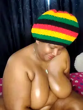 Snapshot of Leidy_quin chatting on 02-02-25, 12:13 Leidy quin online show from 02-02-25, 12:13