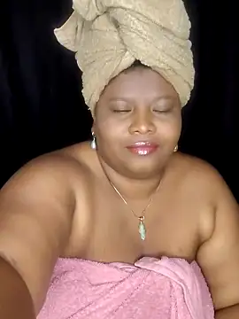 Snapshot of Leidy_quin chatting on 02-23-25, 07:11 Leidy quin online show from 02-23-25, 07:11