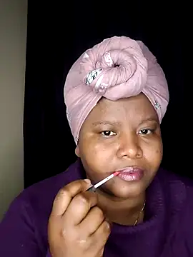 Snapshot of Leidy_quin chatting on 03-05-25, 07:49 Leidy quin online show from 03-05-25, 07:49