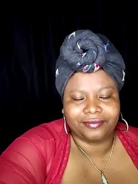 Snapshot of Leidy_quin chatting on 03-12-25, 08:08 Leidy quin online show from 03-12-25, 08:08