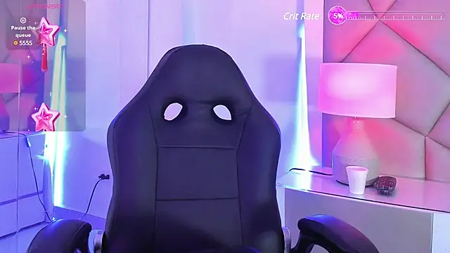 LeeThompson  online show from 02-17-25, 12:48