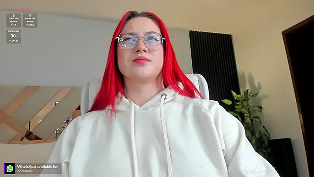 miss julietaa online show from 01-25-25, 11:55