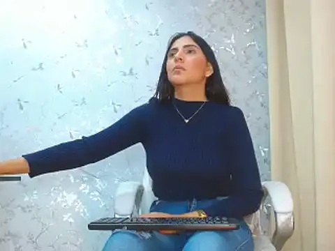 talianaprada online show from 01-10-25, 10:50