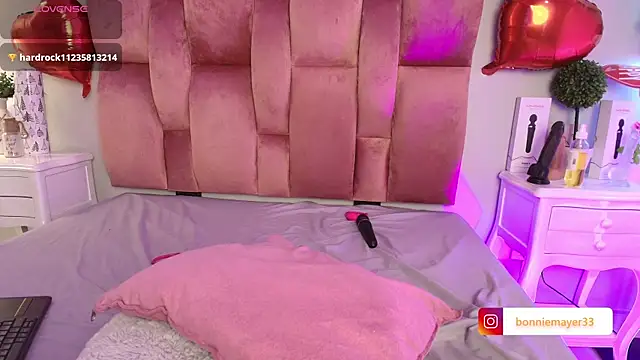 SweetBonniie online show from 02-19-25, 05:16