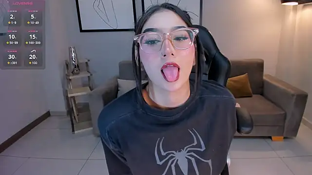 MaddisonLowe online show from 01-10-25, 04:01