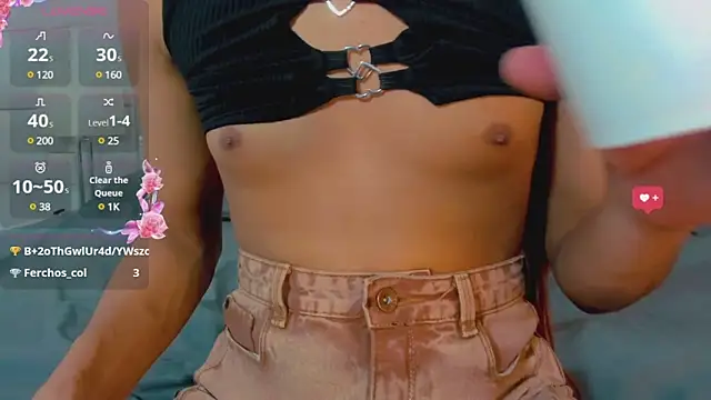 Hellen moons   online show from 01-08-25, 10:37