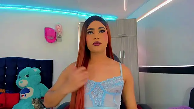 Hellen moons   online show from 10-14-25, 06:42