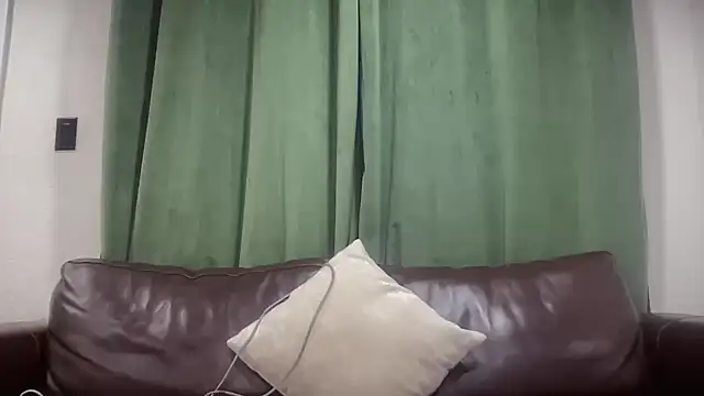 BaileyBaird online show from 12-25-24, 12:48