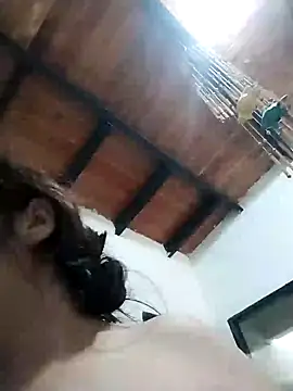 Snapshot of lisseth chatting on 01-08-25, 04:54 lisseth online show from 01-08-25, 04:54