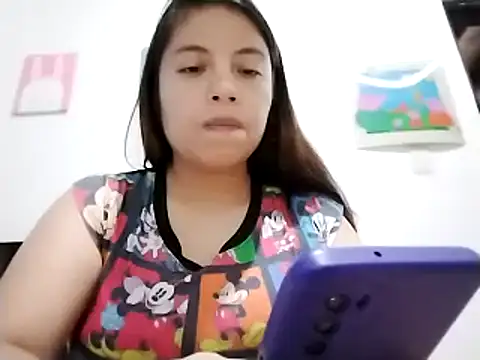 Snapshot of lisseth chatting on 02-10-25, 11:02 lisseth online show from 02-10-25, 11:02