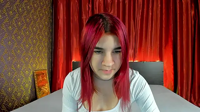  Polly Love  online show from 12-02-24, 04:42