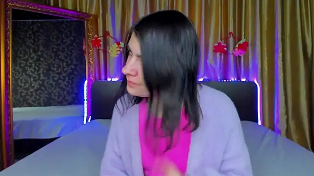  Polly Love  online show from 11-26-25, 07:20