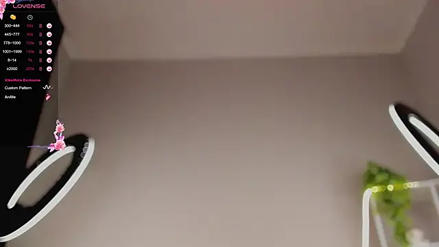 Snapshot of Lili_Roze_ chatting on 01-31-25, 12:39 Lili Roze online show from 01-31-25, 12:39