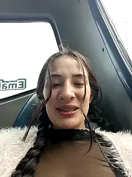 SAMANTHA-16  online show from 01-09-25, 05:11