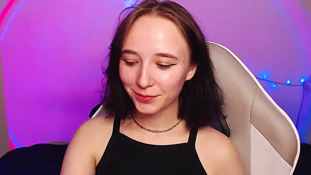 Robin yourss online show from 03-09-25, 06:11