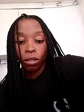 Snapshot of DickDiva1 chatting on 02-18-26, 02:35 DickDiva1 online show from 02-18-26, 02:35