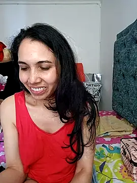 Snapshot of KimPielCanela chatting on 02-12-25, 05:37 KimPielCanela online show from 02-12-25, 05:37