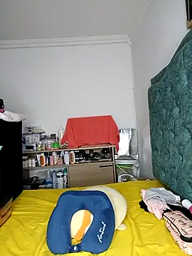 Snapshot of KimPielCanela chatting on 03-01-25, 11:04 KimPielCanela online show from 03-01-25, 11:04