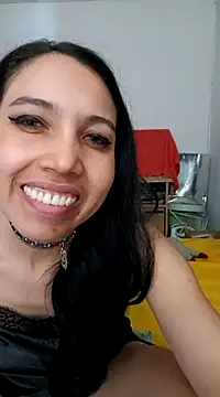 Snapshot of KimPielCanela chatting on 03-02-25, 05:36 KimPielCanela online show from 03-02-25, 05:36