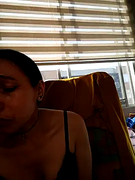 Snapshot of KimPielCanela chatting on 11-12-25, 09:14 KimPielCanela online show from 11-12-25, 09:14