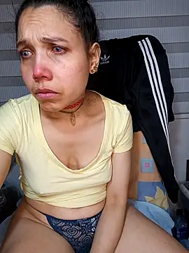 Snapshot of KimPielCanela chatting on 12-02-25, 11:34 KimPielCanela online show from 12-02-25, 11:34