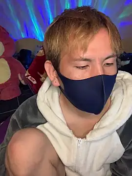 KEI 96 online show from 12-19-24, 01:51