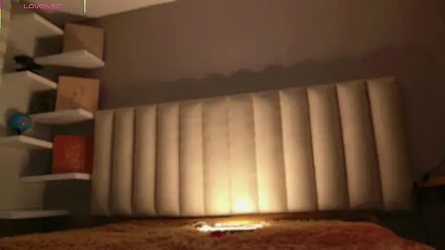 Megan mooree  online show from 02-18-26, 12:45