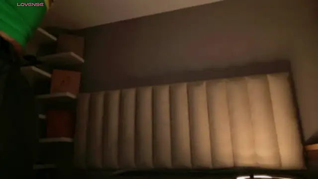 Megan mooree  online show from 03-11-26, 12:44