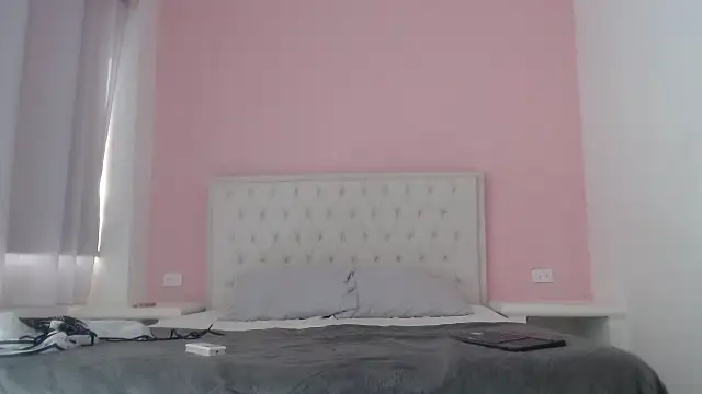 Gabycutee online show from 12-18-25, 07:09